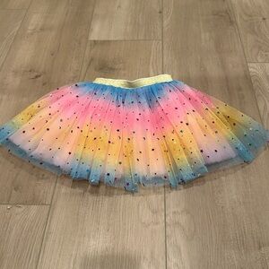 Simplicity short tutu skirt size 4-5